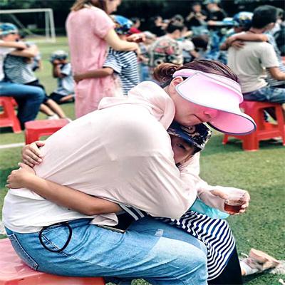 黄埔军瀚特训夏令营优秀孩子的背后都离不开父母的“狠心”