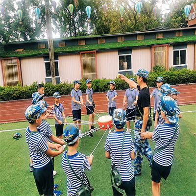 黄埔军瀚特训夏令营孩子学习好不好 也要看家庭氛围