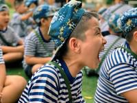 黄埔军瀚特训夏令营手机对孩子的伤害