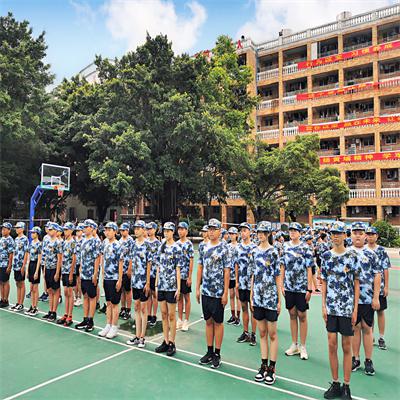 2023黄埔军事夏令营；孩子拖拉懒散磨蹭该怎么办