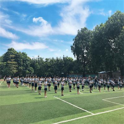黄埔军瀚特训夏令营该如何改善孩子拖拉