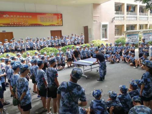 2023黄埔军事夏令营：专治磨蹭，让孩子自觉主动写作业，这是