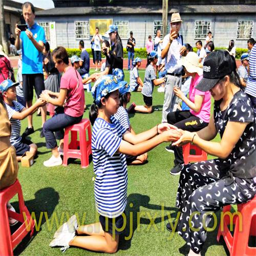 2023黄埔军事夏令营：夏令营感恩教育|让孩子懂得感恩与爱